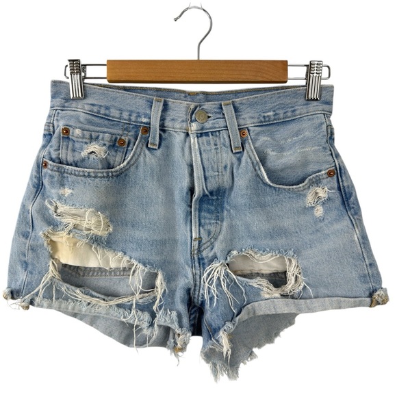 Levi's 501 Premium Original Fit High-Rise Women's 26 Jean Shorts Distressed - Picture 1 of 16